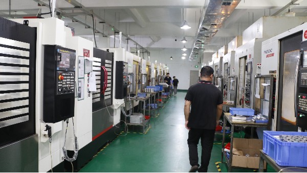 如何避免和解決cnc機加工過程中的質(zhì)量缺陷和損壞？